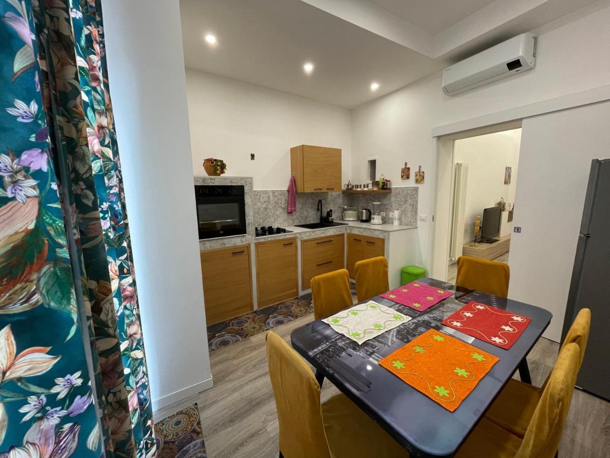 Dimora Del Buongustaio Apartment *